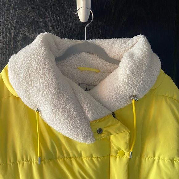 Urban Outfitters Marlow Puffer Jacket - Picture 8 of 10
